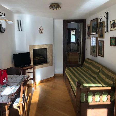 Casa Di Nonna Apartment Ентракуе Екстериор снимка